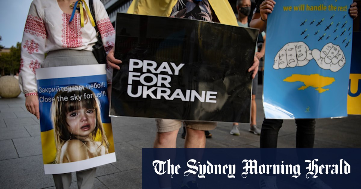 The complicated mix of rage and shame felt in Australia's Russian community - Vimarsana News