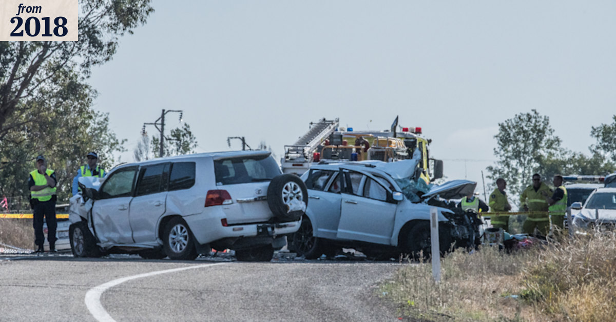 Barton Highway crash leaves two dead, six in hospital