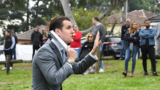 The prudential regulator has taken a modest step towards taking heat out of the property market, but there are major economic and political risks around the move.