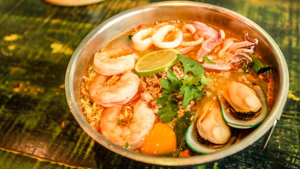 Mama Tom Yum Seafood Soup is a generous dish suitable for groups.