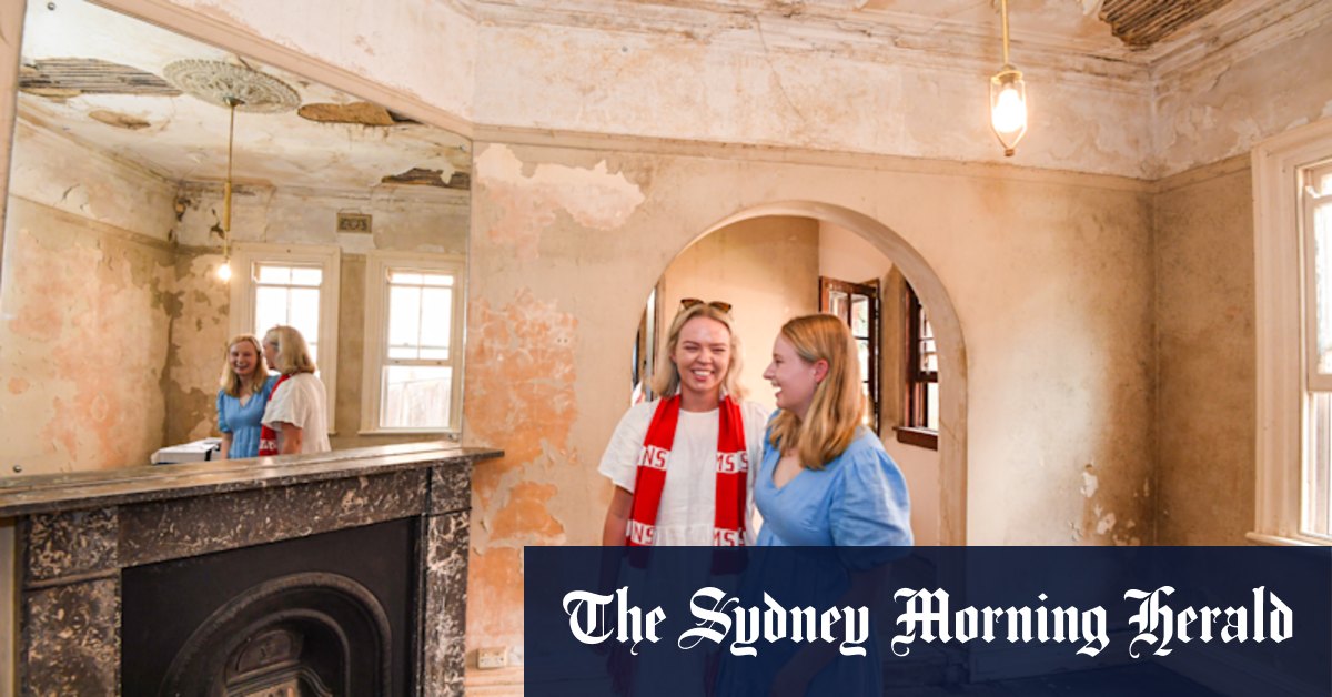 Sydney auctions: First home buyers pay $1.76 million for Neutral Bay fixer upper - Vimarsana News
