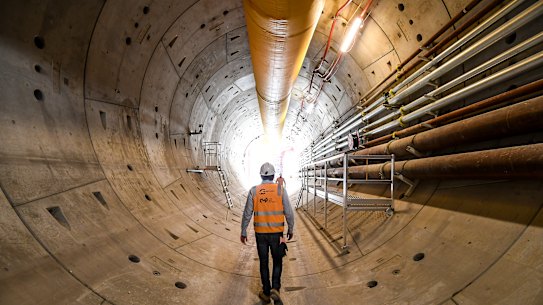 The second tunnel boring machine is now in action. 