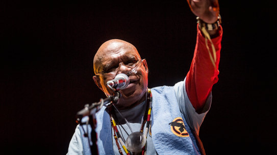 Archie Roach performing at the Sidney Myer Music Bowl in his last national tour called ‘Tell Me Why’.