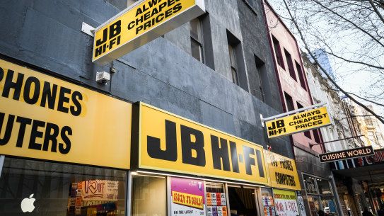 Some staff at JB Hi-Fi say they feel unsafe because of COVID-19 while others are happy to still be earning an income.