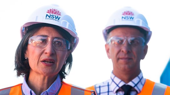 Premier Gladys Berejiklian and Transport Minister Andrew Constance mark the start of tunneling from Chatswood for the second stage of Sydney's metro rail line.  