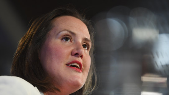 Industrial Relations Minister Kelly O'Dwyer has highlighted Labor's record on the gender pay gap. 