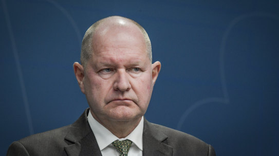 Dan Eliasson has resigned his role as director of the Swedish Contingencies Agency after contravening government advice and by travelling to the Canary Islands.