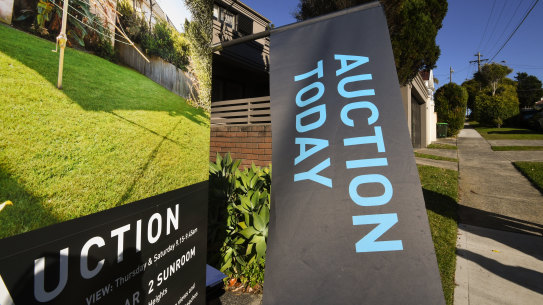 A frenzied auction for PEXA over the weekend has yielded a $3.3 billion price for the online property conveyancer. 