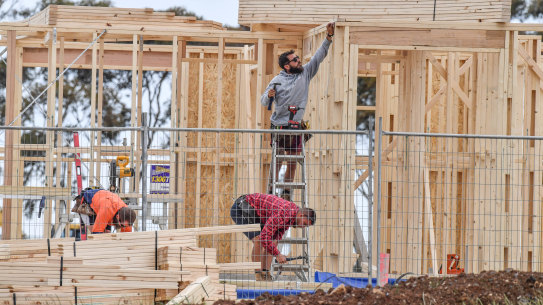 Brickworks boss Lindsay Partridge says a new home buyer grant would deliver substantial economic benefits.