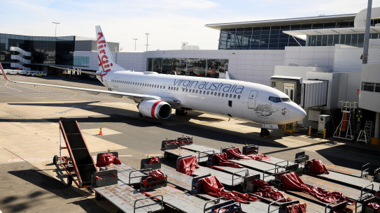 The collapse of Virgin Australia cost two Chinese companies almost $1 billion.