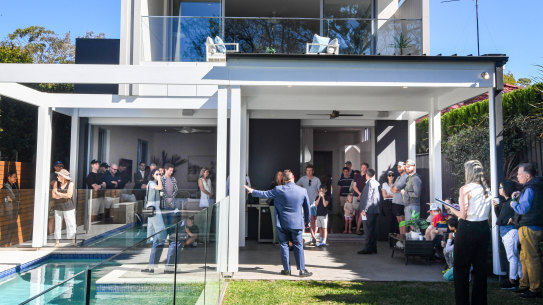 Sydney home owners in some areas are holding their properties for 20 years.