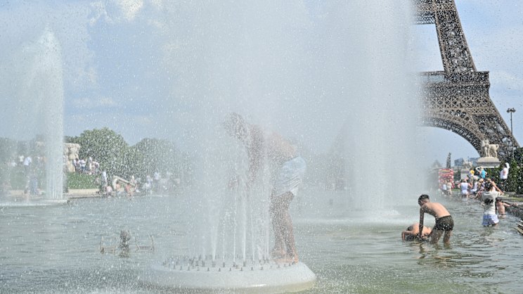 Heatwave Hits Western and Central Europe With 40C Temperatures
