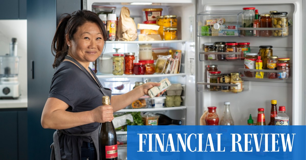 Nagi Maehashi's RecipeTin Eats: Dinner, Ash Barty's My Dream Time top Christmas best-seller lists - Vimarsana News