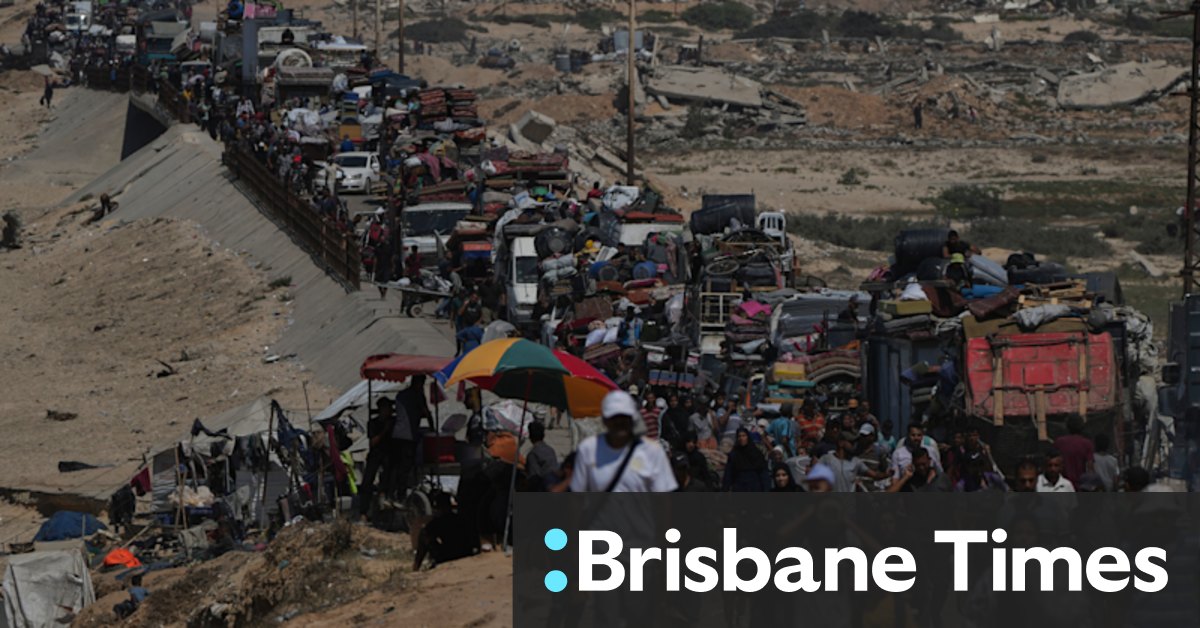 As thousands flee Gaza City, Israeli minister flags ‘real estate bonanza’