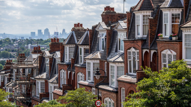 Macquarie takes $1.9b bet on UK housing market