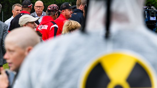 Deposed opposition leader Peter Dutton’s campaign stop in the formerly marginal seat of Gilmore, on the NSW South Coast, was gatecrashed by nuclear protesters.