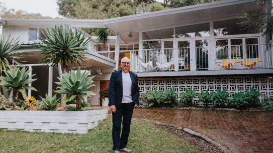 Marcus Lloyd-Jones, the founder of Modern House, a specialist in mid century modern and architect designed real estate at Alexander House in Avalon - a Mid-Century Modernist home owned by Graeme Bell, an architect from Trace Architects.  Bell is one of dozens of people who have nominated their home to be part of a study of mid century architecture on the Northern  Beaches. 