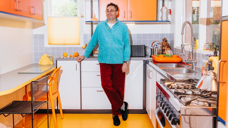 smh.com.au - Julie Power - In a world of beige, David's 'extreme' house design is a welcome reprieve