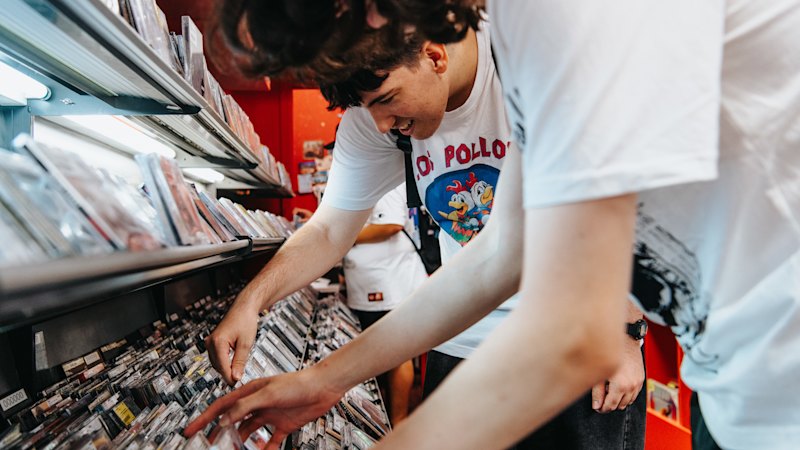 Popularity of retro media booming as Australian artists embrace revenue benefits of physical media