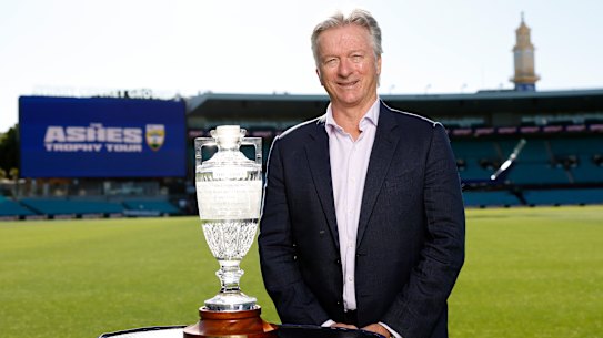 Steve Waugh has taken aim at chief selector George Bailey.