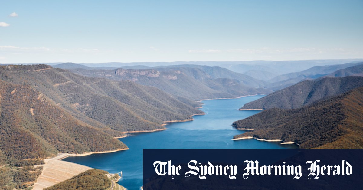 City chaos reaches 'one of the prettiest little towns in Australia' - Vimarsana News