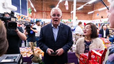 Morrison and Liu visit Wallies Lollies in the seat of Chisholm this month.