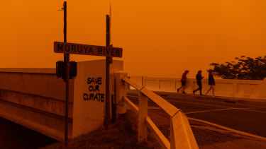 Nsw Fires Live Updates Rfs Continue To Fight Blazes Along Nsw