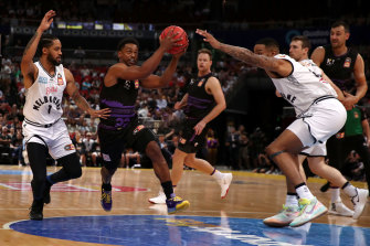 Nbl Sydney Kings Send Message In Thrashing Of Melbourne United