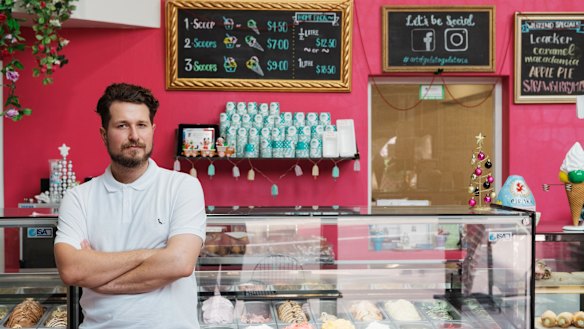 Vincent Piccolo, the manager of Art of Gelato Michaelangelo in Carramar, Sydney, has stopped using Uber Eats. 