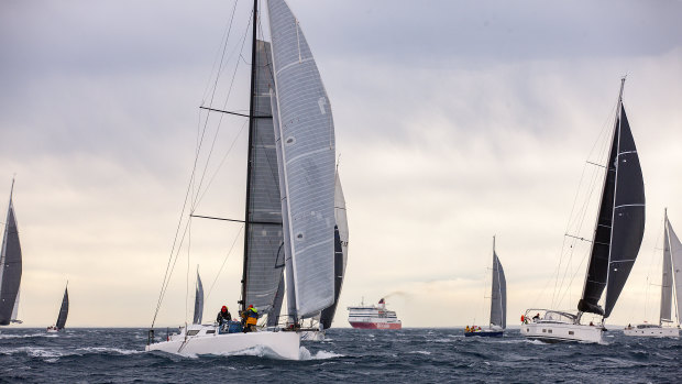 The Melbourne to Devonport yacht race began at Portsea on Sunday, with 19 yachts heading out though the Heads into Bass strait in wild conditions.