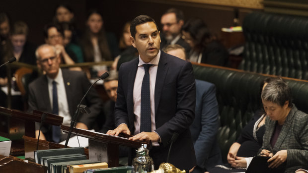 Independent state member for Sydney, Alex Greenwich, wants the issue resolved by the end of the year.