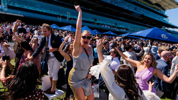 Melbourne Cup Day crowds were capped at 17,000 at Royal Randwick last year.