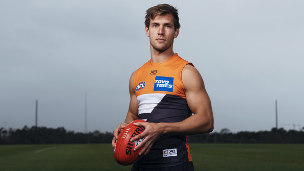 Matt de Boer has re-signed with the GWS Giants until the end of 2021.