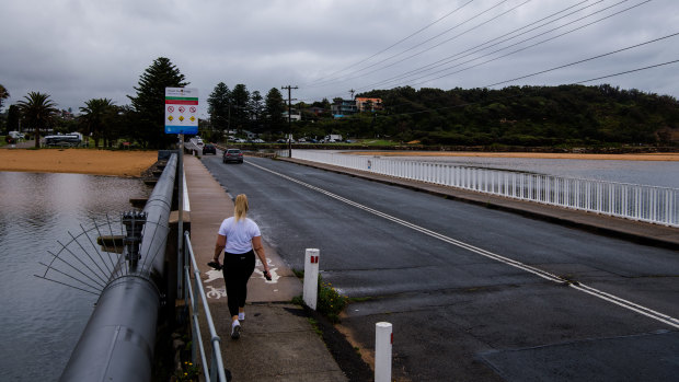 Narrabeen Lagoon Bridge at Ocean Street, the border between the northern and southern lockdown bubbles on the northern beaches in January. 