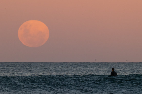 Queenslanders will be best placed to see the last blood moon lunar eclipse for several years.