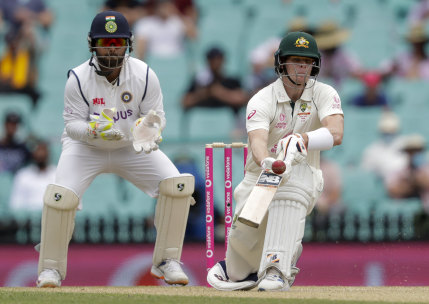 Steve Smith's innings was the usual mix of the orthodox and the unorthodox.