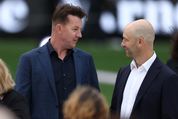 Australian Cricketers’ Association boss Todd Greenberg (right) with Brett Lee (left).