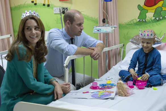 Princess Kate and Prince William celebrate the birthday of Wafia Remain, 7, on a visit to Shaukat Khanum Memorial Cancer Hospital.