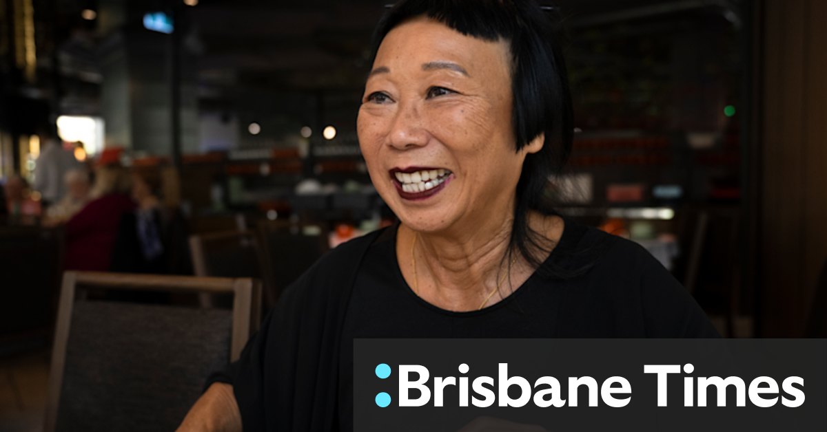 Lunch with... Lindy Lee: Australia's foremost contemporary artist - Vimarsana News