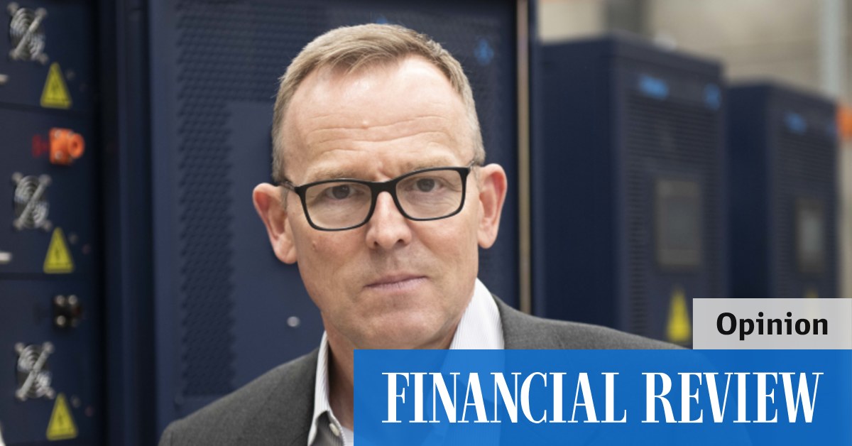 Die albanische Regierung setzt auf die Zukunft des verarbeitenden Gewerbes;  Jens Gönnemann kann dazu beitragen, dass dies gelingt