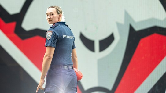 Essendon forward Sophie Alexander is a paramedic.