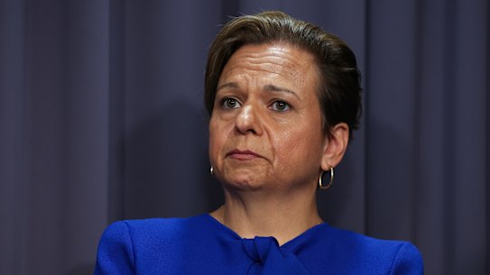 Procuradora-Geral Michelle Rowland.