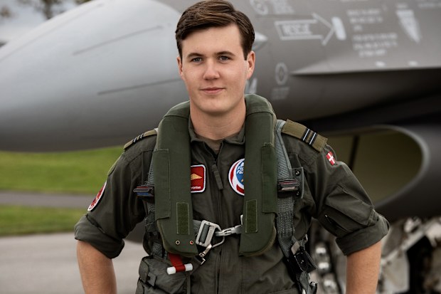 Crown Prince Christian of Denmark participated in a training flight with F-16 aircraft on October 13, 2025, at Fighter Wing Skrydstrup.