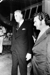 Gough Whitlam during the election campaign with ACTU leader, Bob Hawke.