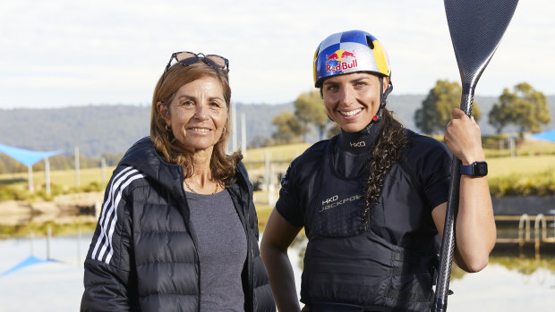 Jess Fox and her mother Myriam will join forces in Tokyo. 