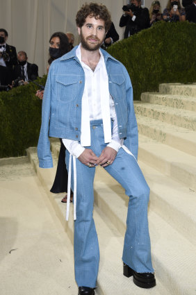 Actor Ben Platt wearing flares by Christian Cowan to The Met Gala.