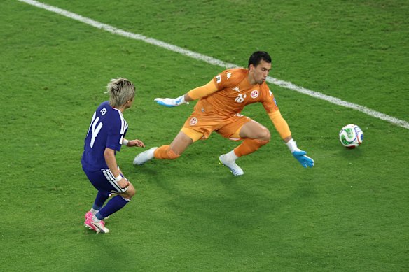 Goalkeeper Aymen Dahmen was unable to do anything to stop the goal.