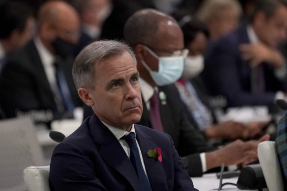 Mark Carney: “We now have the essential plumbing in place to move climate change from the fringes to the forefront of finance so that every financial decision takes climate change into account.” 