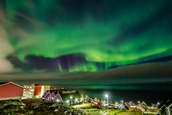 Northern lights ove Nuuk.