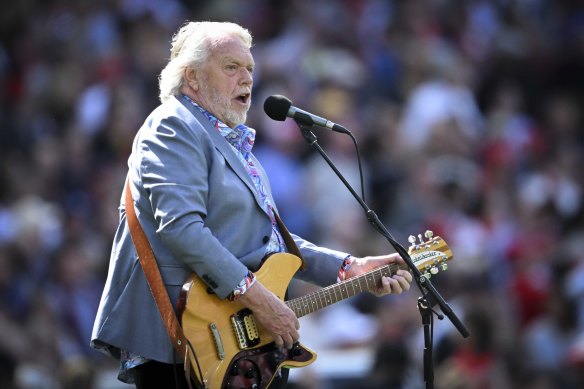 Mike Brady performs at the 2024 AFL grand final.